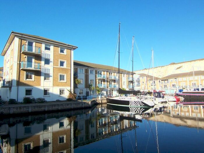 2 Bedroom Apartment To Rent In Victory Mews, Brighton Marina, BN2