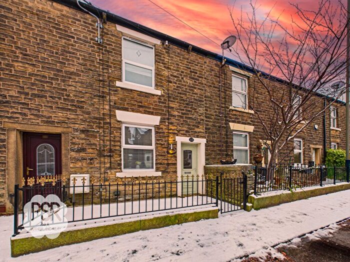 2 Bedroom Terraced House For Sale In Low Leighton Road, New Mills, SK22