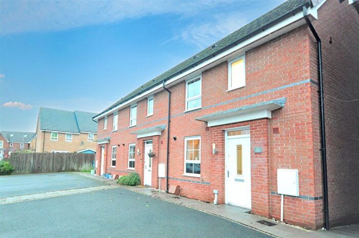 3 Bedroom End Of Terrace House For Sale In Buttermere Close, Yarnfield, Stone, ST15