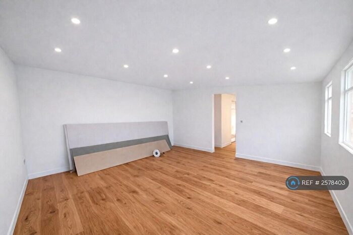 1 Bedroom Flat To Rent In Church Lane, London, NW9