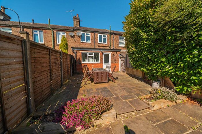 2 Bedroom Terraced House For Sale In Triangle Road, Haywards Heath, RH16