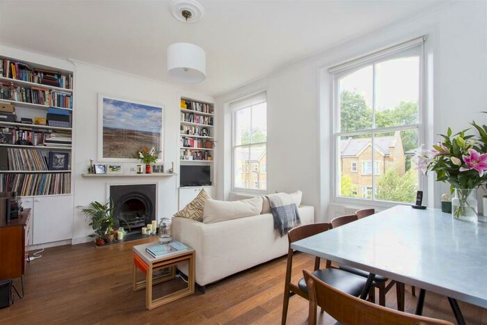 1 Bedroom Flat To Rent In Bouverie Road, N16