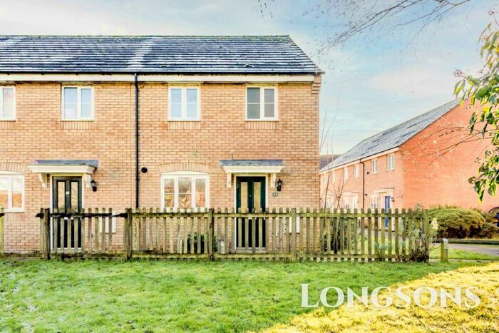 3 Bedroom End Of Terrace House To Rent In Fortress Road, Carbrooke, IP25