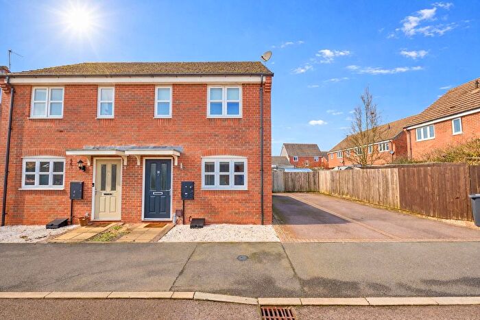 2 Bedroom Property For Sale In Crew Lane, Newbold Verdon, Leicester, LE9