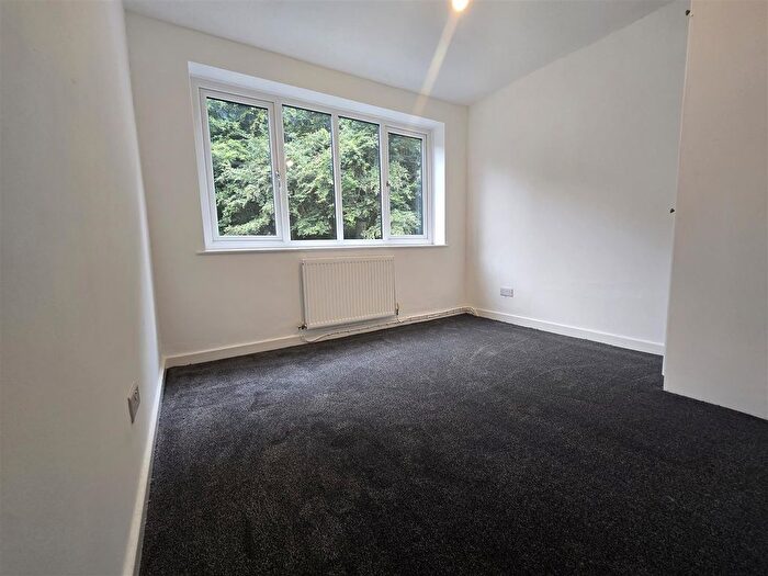 1 Bedroom Property To Rent In Ashton Road, Oldham, OL8