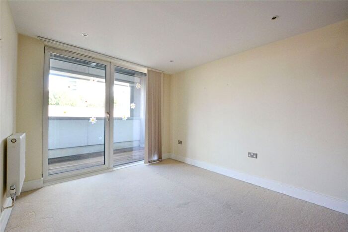2 Bedroom Flat To Rent In Torrent Lodge, Merryweather Place, SE10