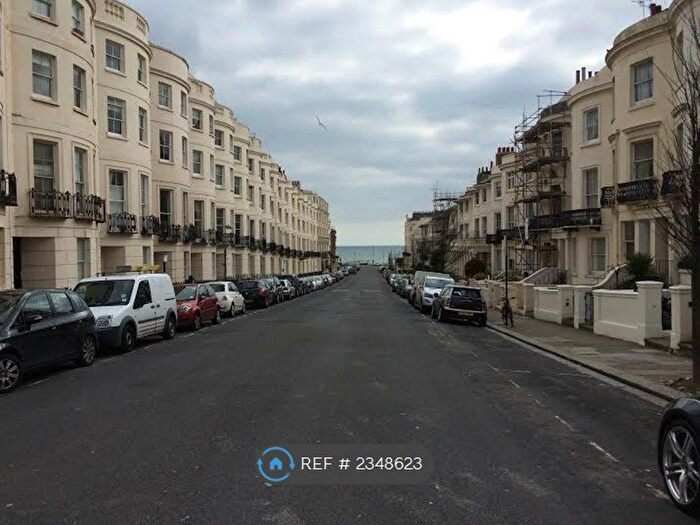 1 Bedroom Flat To Rent In Lansdowne Place, Hove, BN3