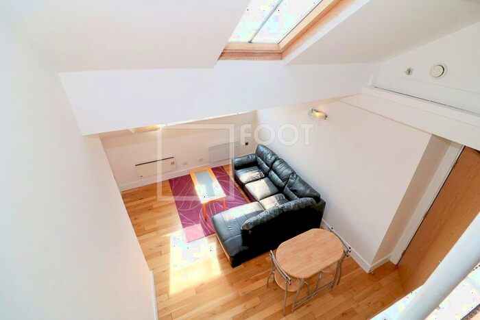 1 Bedroom Flat To Rent In Centenanry House, Bridge Street, BD1