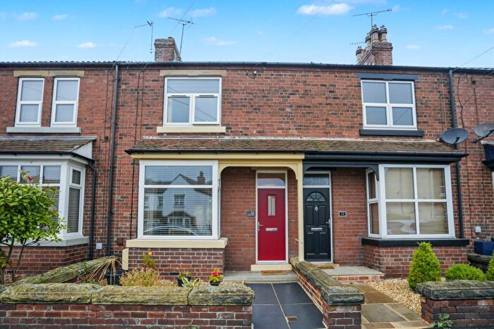 2 Bedroom Terraced House For Sale In Stutton Road, Tadcaster, LS24