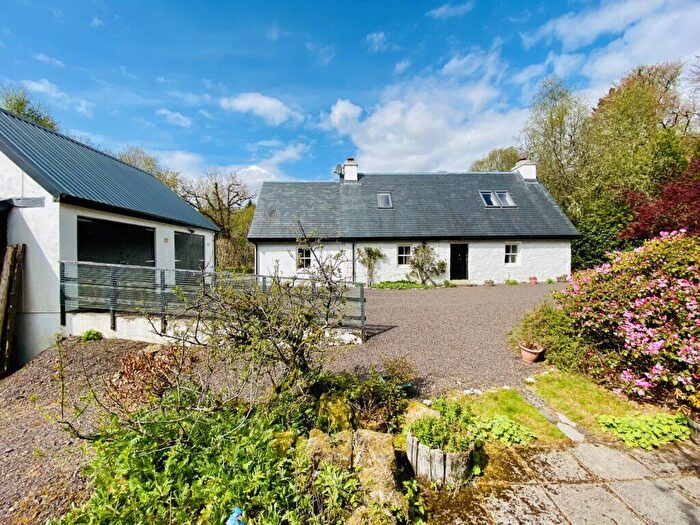 3 Bedroom Detached House For Sale In Linneghlutten, Glen Aray, Inveraray, Argyll, PA32