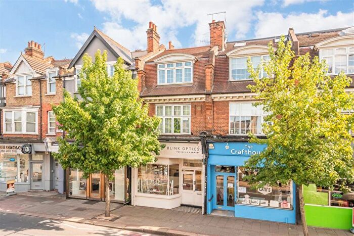 1 Bedroom Flat For Sale In Upper Richmond Road West, East Sheen, SW14