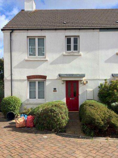 4 Bedroom Property To Rent In Poltair Meadow, Penryn, TR10