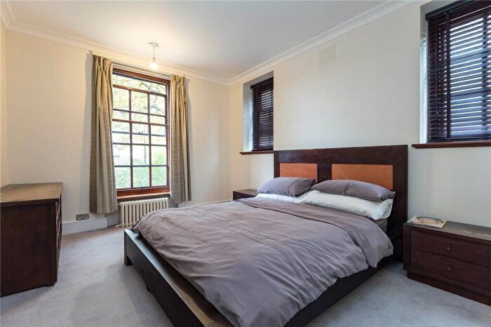 2 Bedroom Flat To Rent In Park Lodge, St. Johns Wood Park, NW8