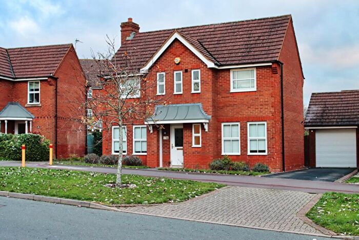 3 Bedroom Detached House To Rent In Portishead Drive, Tattenhoe, Milton Keynes, Buckinghamshire, MK4