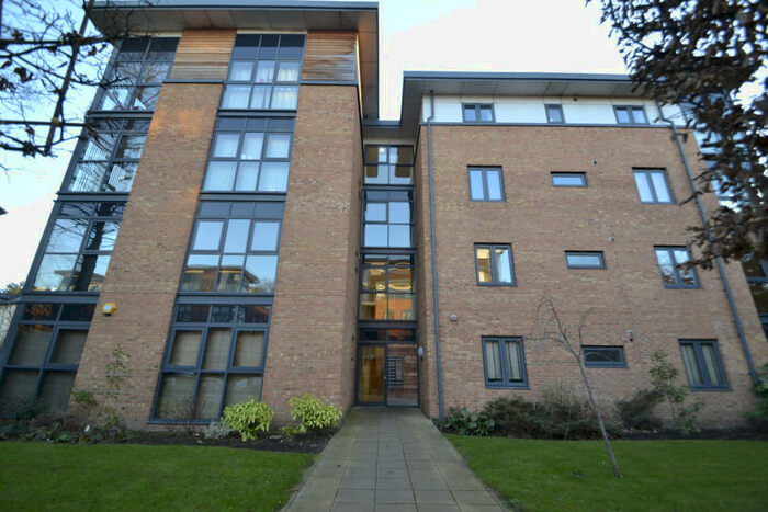 2 Bedroom Apartment To Rent In Larke Rise, Manchester, M20