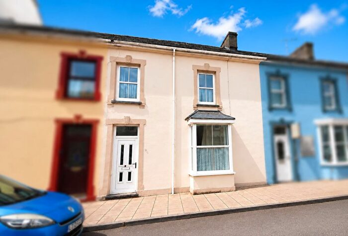 4 Bedroom Terraced House For Sale In Bridge Street, Lampeter, SA48