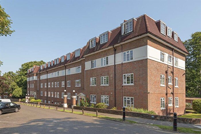 2 Bedroom Flat To Rent In Herga Court, Sudbury Hill, Harrow On The Hill, HA1