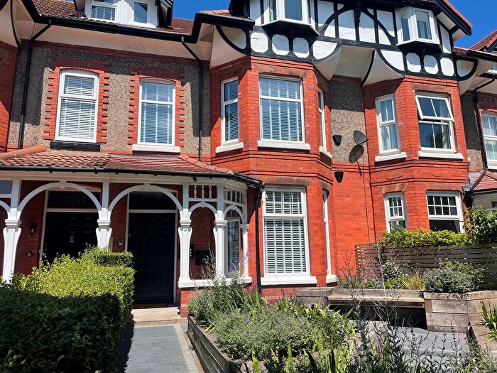 1 Bedroom Flat To Rent In Victoria Drive, Wirral, CH48