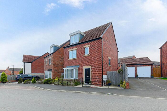 4 Bedroom Detached House For Sale In Moorfield Drive, Killingworth Village, NE12