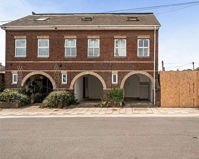 3 Bedroom Detached House For Sale In Bath Street, Inner Avenue, Southampton, Hampshire, SO14