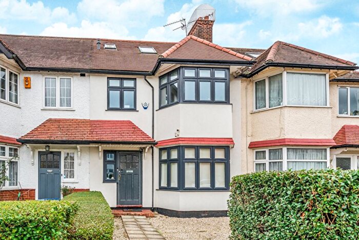 4 Bedroom Terraced House To Rent In Hervey Close, London, N3