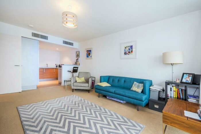 1 Bedroom Apartment To Rent In Lombard Road London, SW11