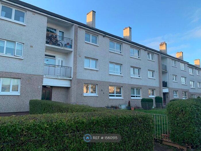 2 Bedroom Flat To Rent In Raithburn Avenue, Glasgow, G45