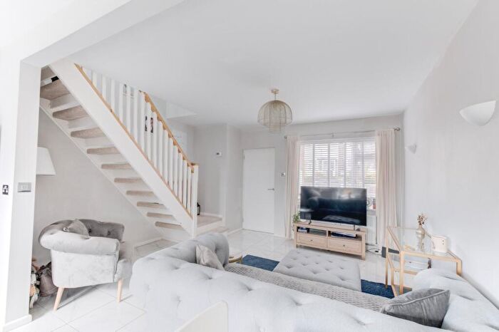 2 Bedroom Semi Detached House For Sale In Rectory Park Road, Birmingham, West Midlands, B26