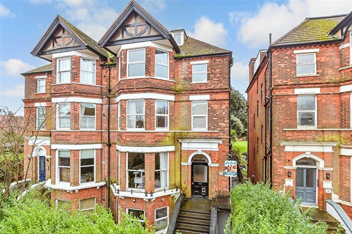 4 Bedroom Flat For Sale In Bouverie Road West, Folkestone, Kent, CT20