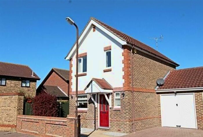 3 Bedroom Detached House To Rent In Frobisher Way, Shoeburyness, Southend-On-Sea, Essex SS3