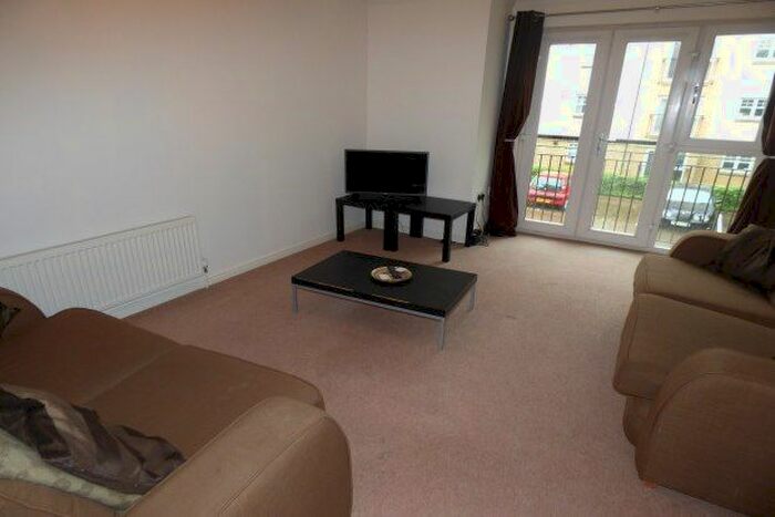 2 Bedroom Flat To Rent In Sun Gardens, Stockton-On-Tees, TS17