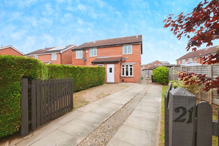 2 Bedroom Semi-Detached House For Sale In Ryecroft, Strensall, York, YO32