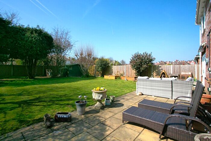 4 Bedroom Detached House For Sale In Grimston Avenue, Folkestone, CT20