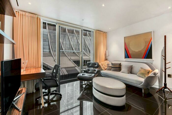 Apartment To Rent In The Heron, EC2Y