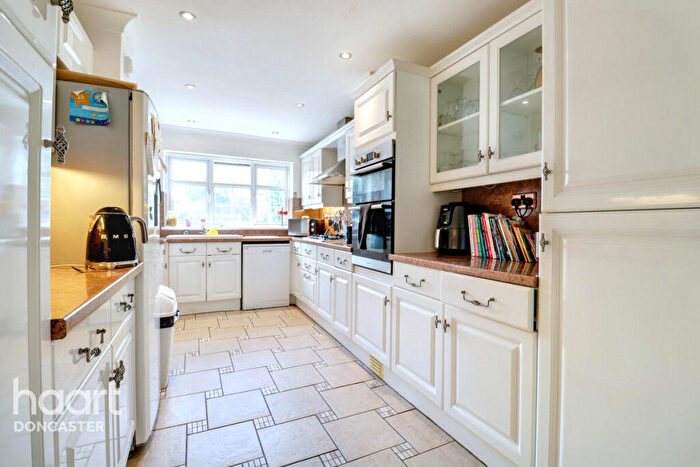 4 Bedroom Detached House For Sale In Clifton Drive, Sproborough, Doncaster, DN5