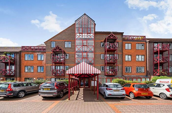 1 Bedroom Flat To Rent In The Mount, Guildford, GU2