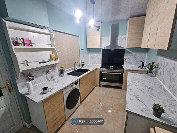 3 Bedroom Terraced House To Rent In Pitt St West, Barnsley, S70