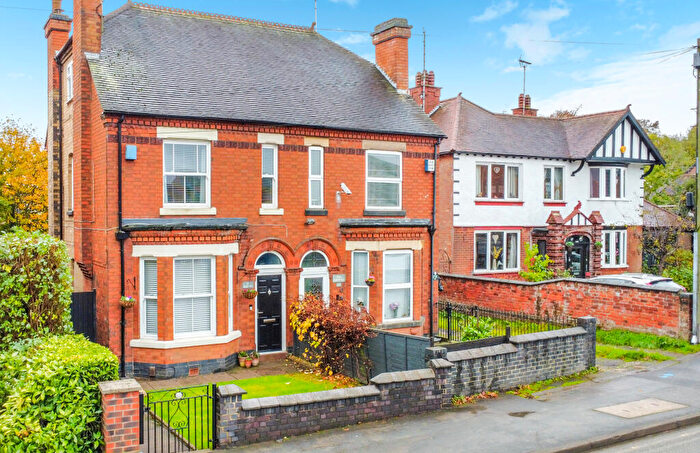 3 Bedroom Semi-Detached House For Sale In Burton Road, Ashby-De-La-Zouch, LE65