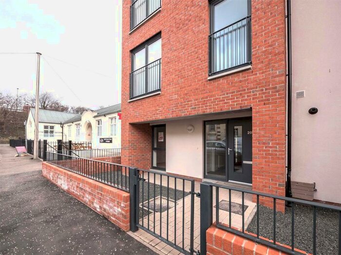 2 Bedroom Apartment To Rent In McLeod Street, Edinburgh, EH11