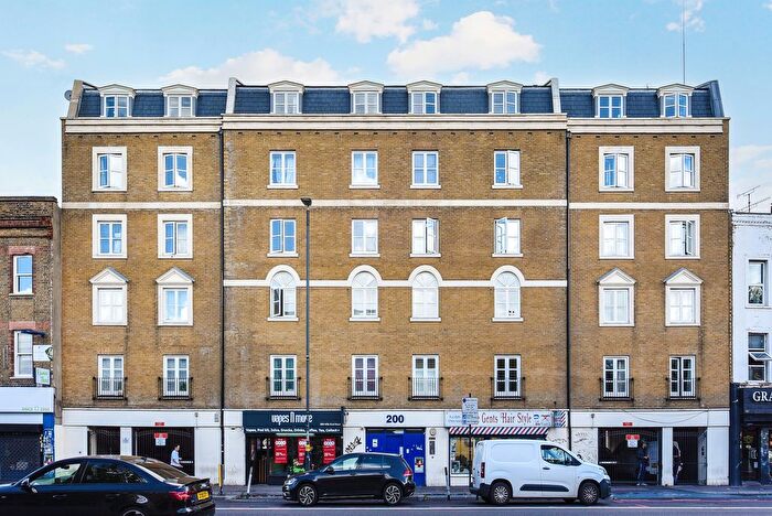 1 Bedroom Flat For Sale In Mile End Road, Stepney Green, E1