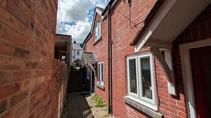 1 Bedroom End Of Terrace House For Sale In Salisbury Street, Blandford Forum, Dorset, DT11