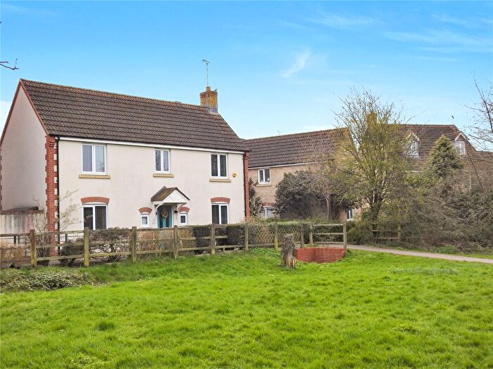 4 Bedroom Detached House For Sale In Jopp Close, Swindon, Wiltshire, SN25