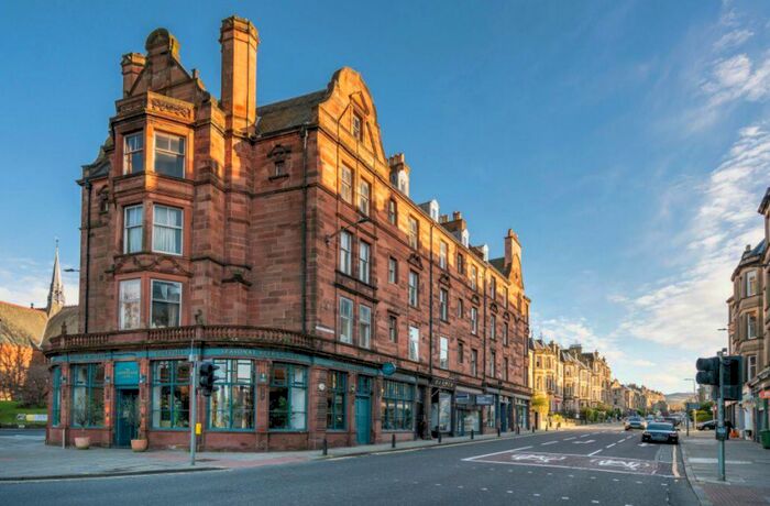 4 Bedroom Flat To Rent In , Comiston Road, Edinburgh, EH10