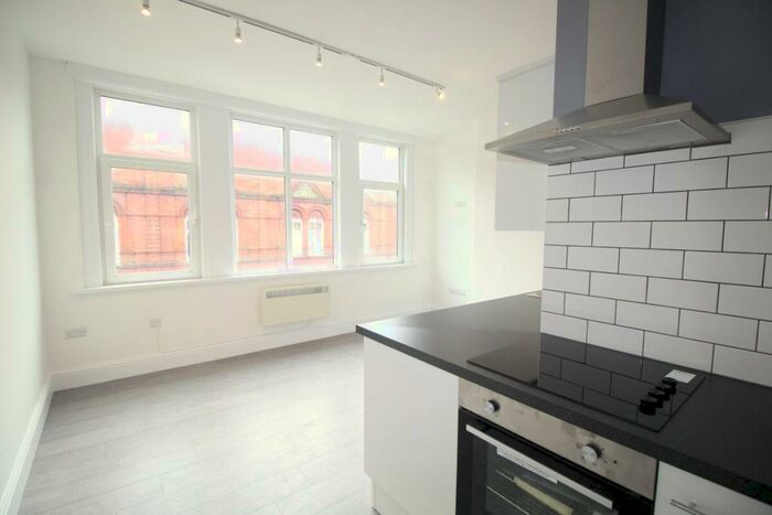 1 Bedroom Flat To Rent In Percy Street, Stoke-On-Trent, ST1