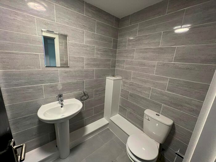 1 Bedroom Flat To Rent In Windway Road, Cardiff, CF5