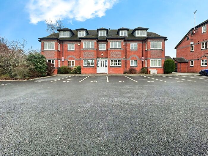 2 Bedroom Flat For Sale In Signal Court, Lightfoot Street, Hoole, Chester, CH2