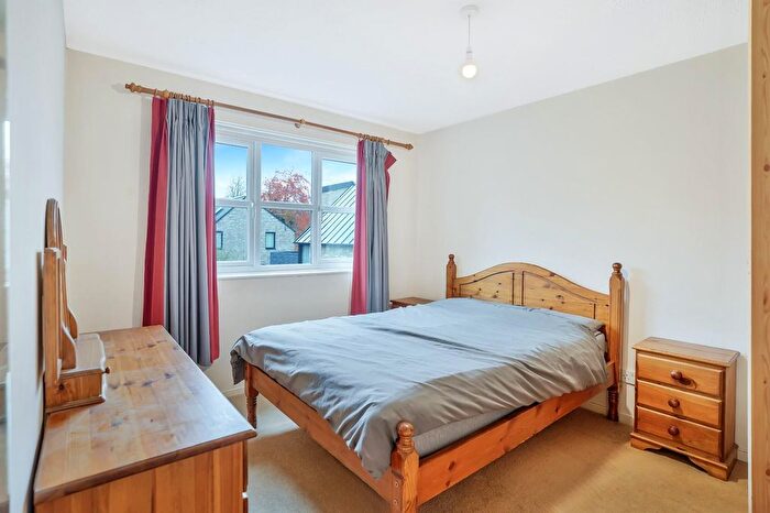 2 Bedroom Flat To Rent In Lyric Mews, Sydenham, London, SE26