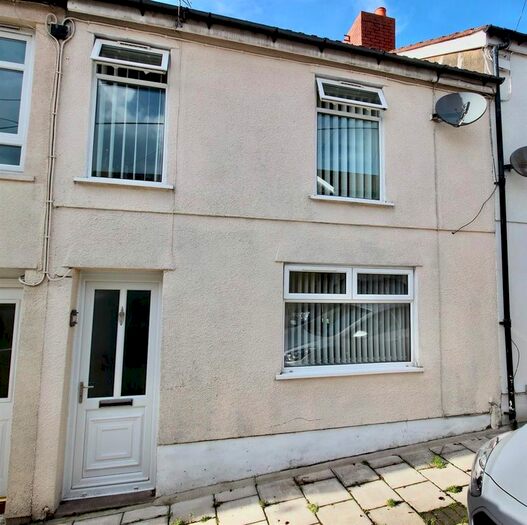 3 Bedroom Terraced House To Rent In Francis Street, Fleur De Lis, Blackwood, NP12