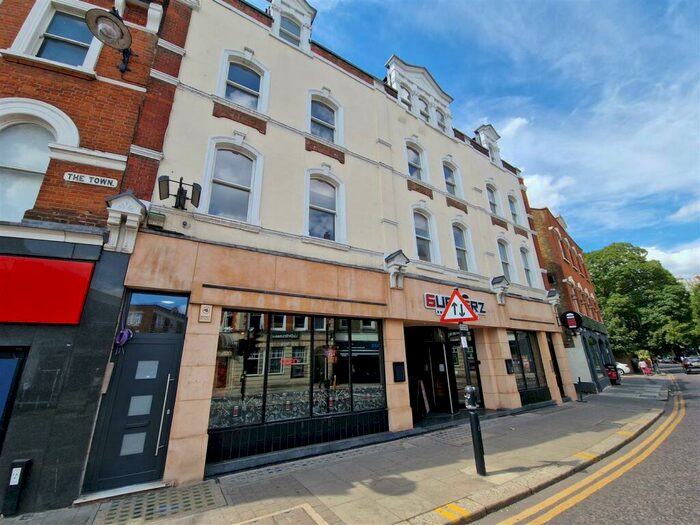 1 Bedroom Apartment To Rent In Silver Street, Enfield Town, EN1