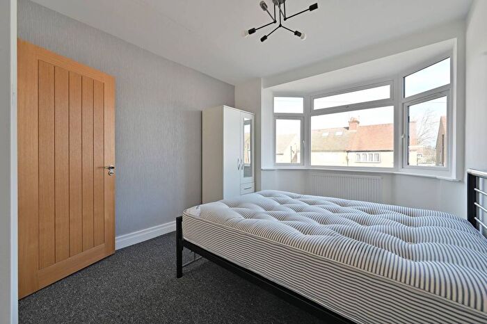 Studio To Rent In Whippendell Road, Watford, WD18